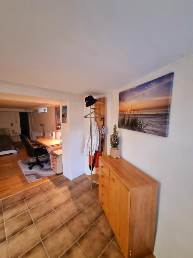 Souterrainwohnung zentrale Lage in Detmold Exterior foto