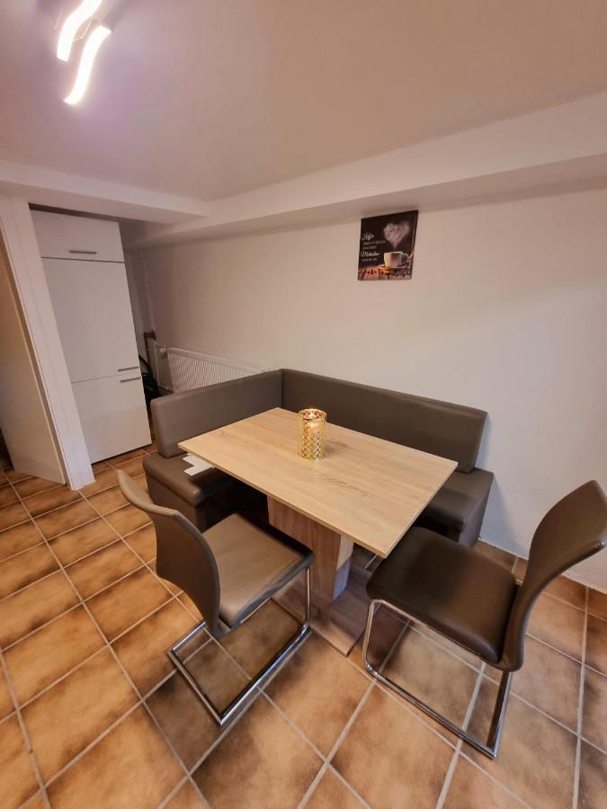 Souterrainwohnung zentrale Lage in Detmold Exterior foto